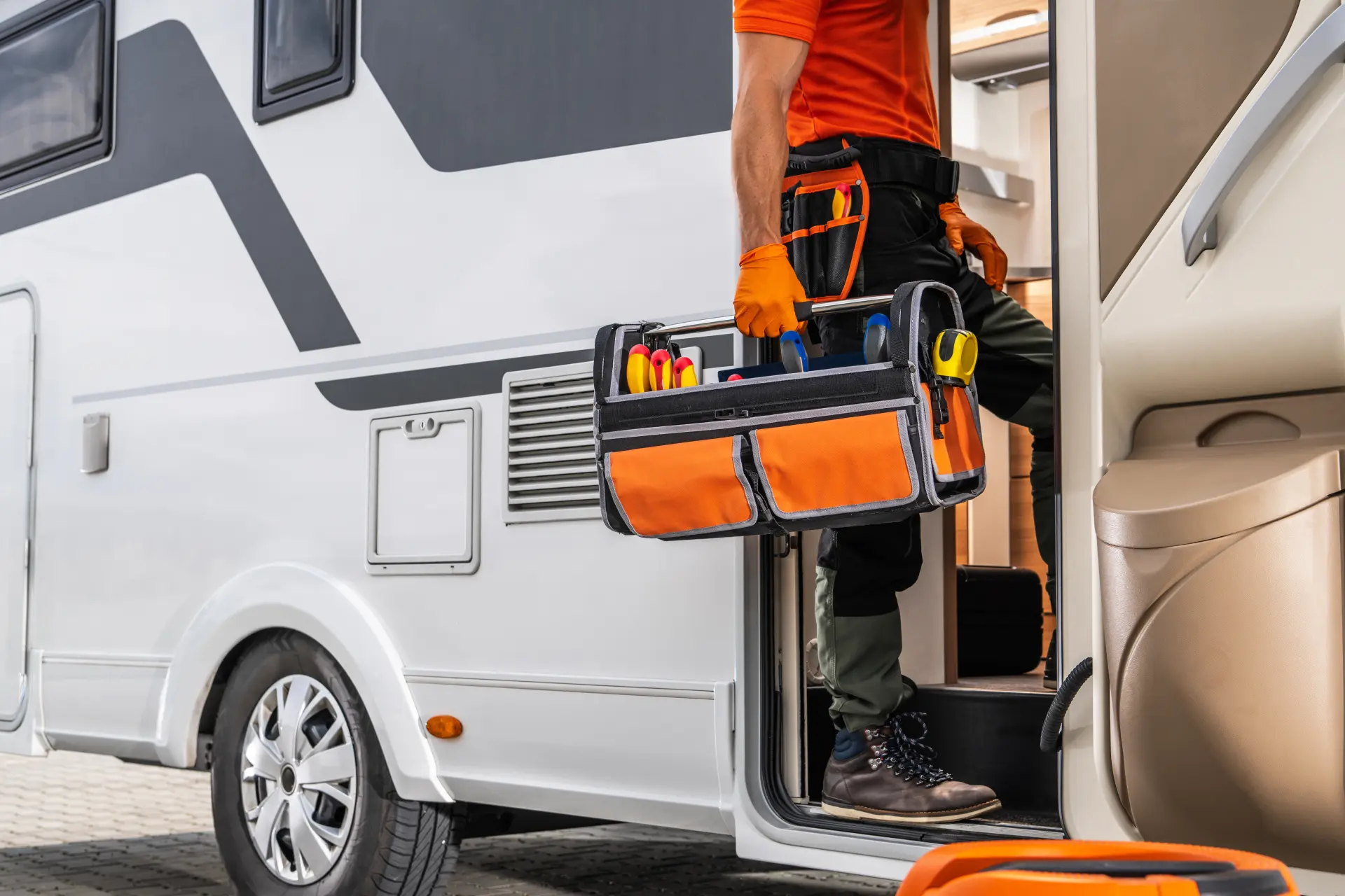 Why Regular Servicing Is Important for Your Motorhome 