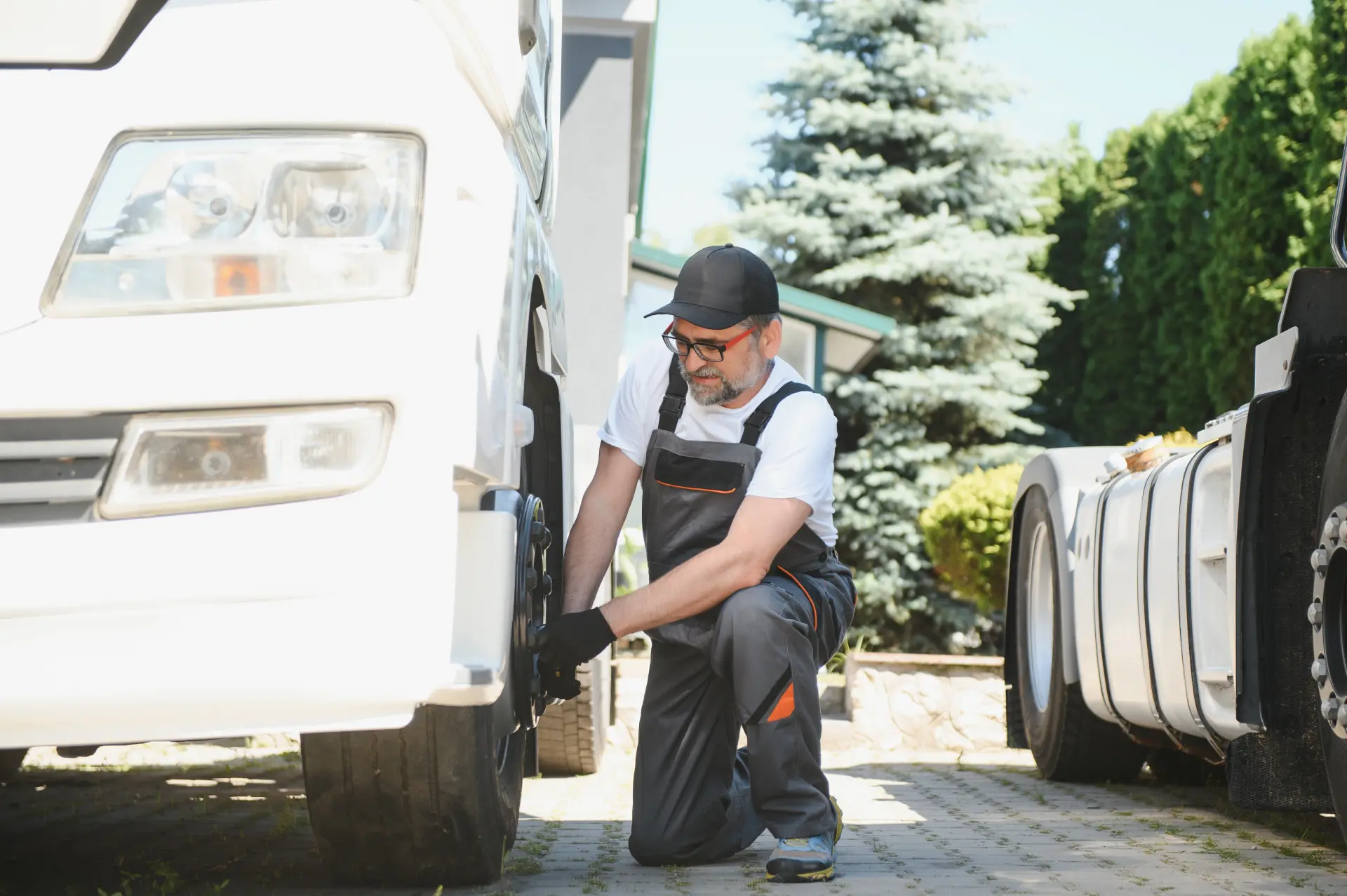 Costly Repairs - Regular Servicing Is Important for Your Motorhome